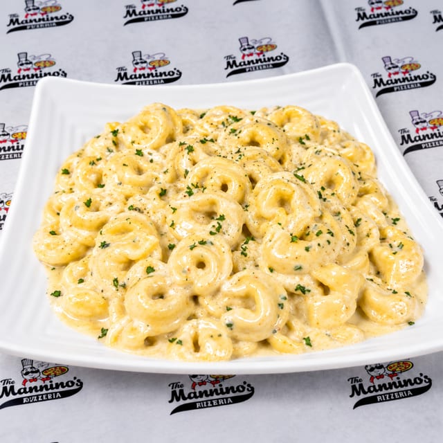 Tortellini Alfredo.