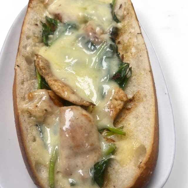 Grilled Chicken & Spinach Grinder (12").