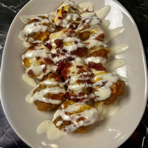 Loaded Boneless Wings.