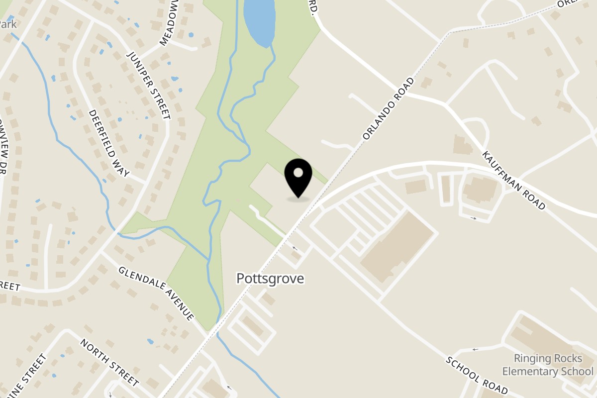 Map showing the location of Mannino's Pizzeria on 1483 N Charlotte St in Pottstown